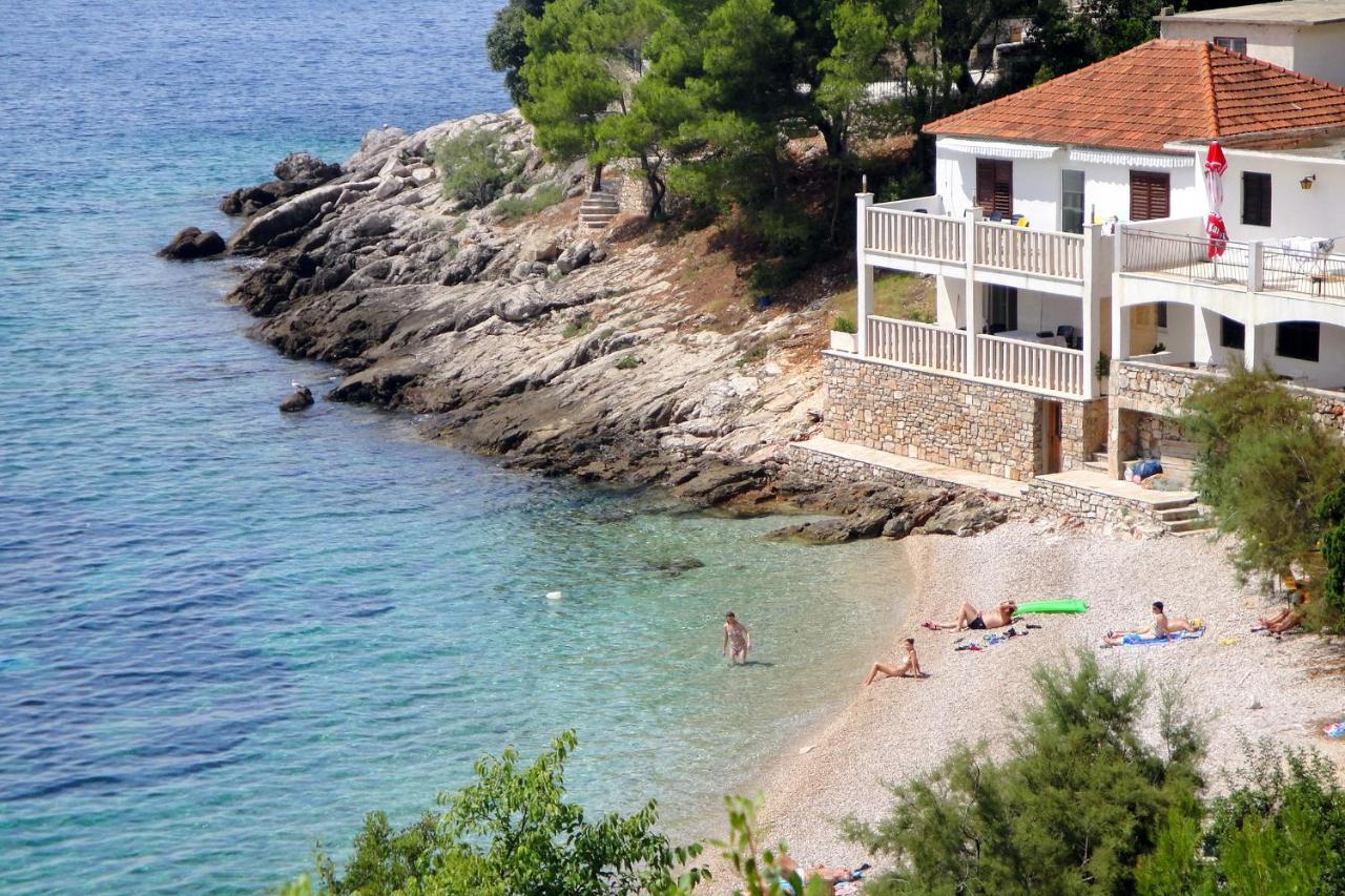Seaside Secluded Apartments Cove Tvrdni Dolac, Hvar - 4008 Gdinj Esterno foto